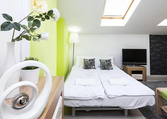 Urban Nest Lazarza 3